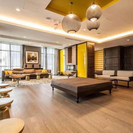 Appartamento Metropolis Loft - Cn Tower Toronto Esterno foto
