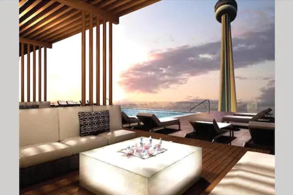 Appartamento Metropolis Loft - Cn Tower Toronto Esterno foto