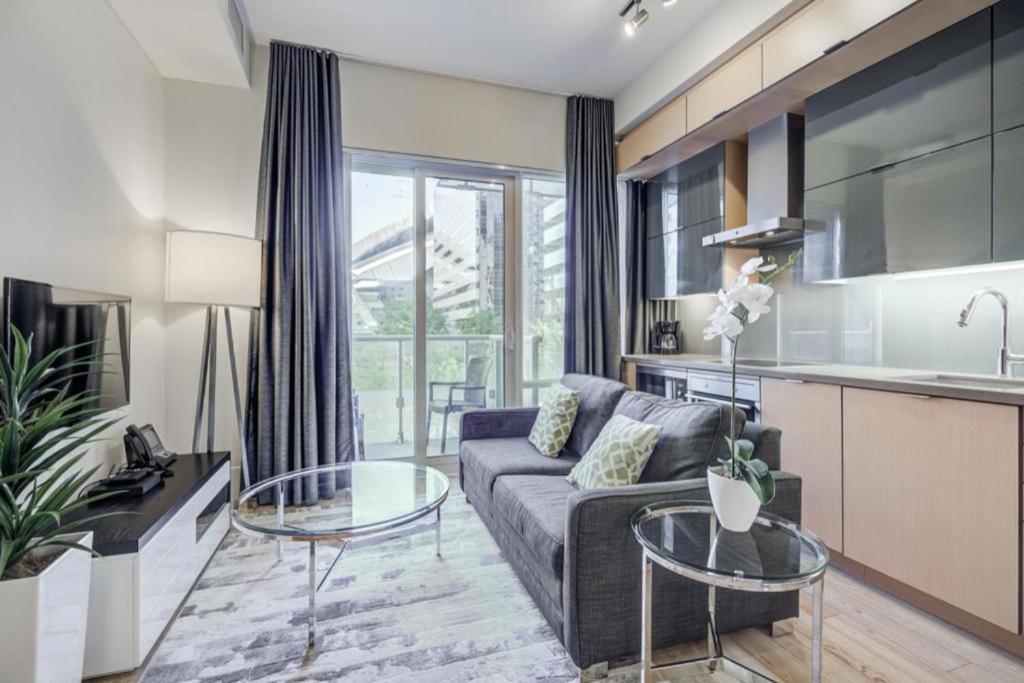 Appartamento Metropolis Loft - Cn Tower Toronto Esterno foto