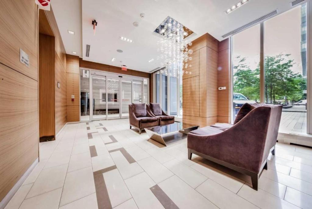 Appartamento Metropolis Loft - Cn Tower Toronto Esterno foto